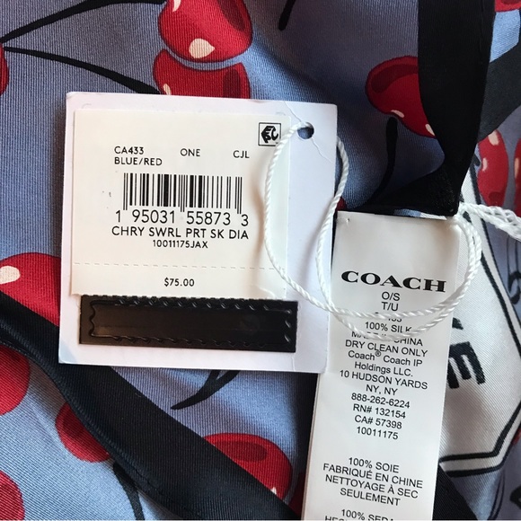 🍒 Coach Cherry Swirl Print Silk Blue/Red - Picture 4 of 9
